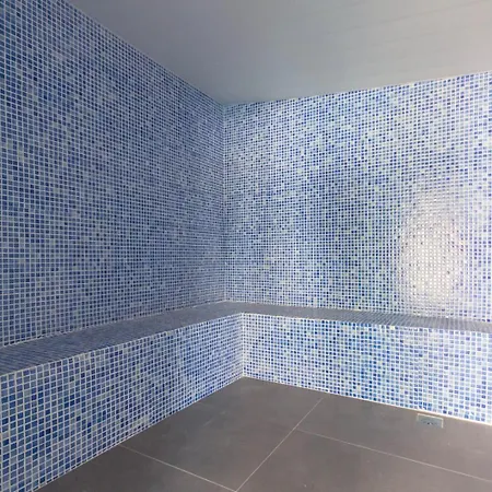 Gokgur 2-bedroom For Rent, 400 Meters From The Sea, Mahmutlar, Lejlighed Alanya